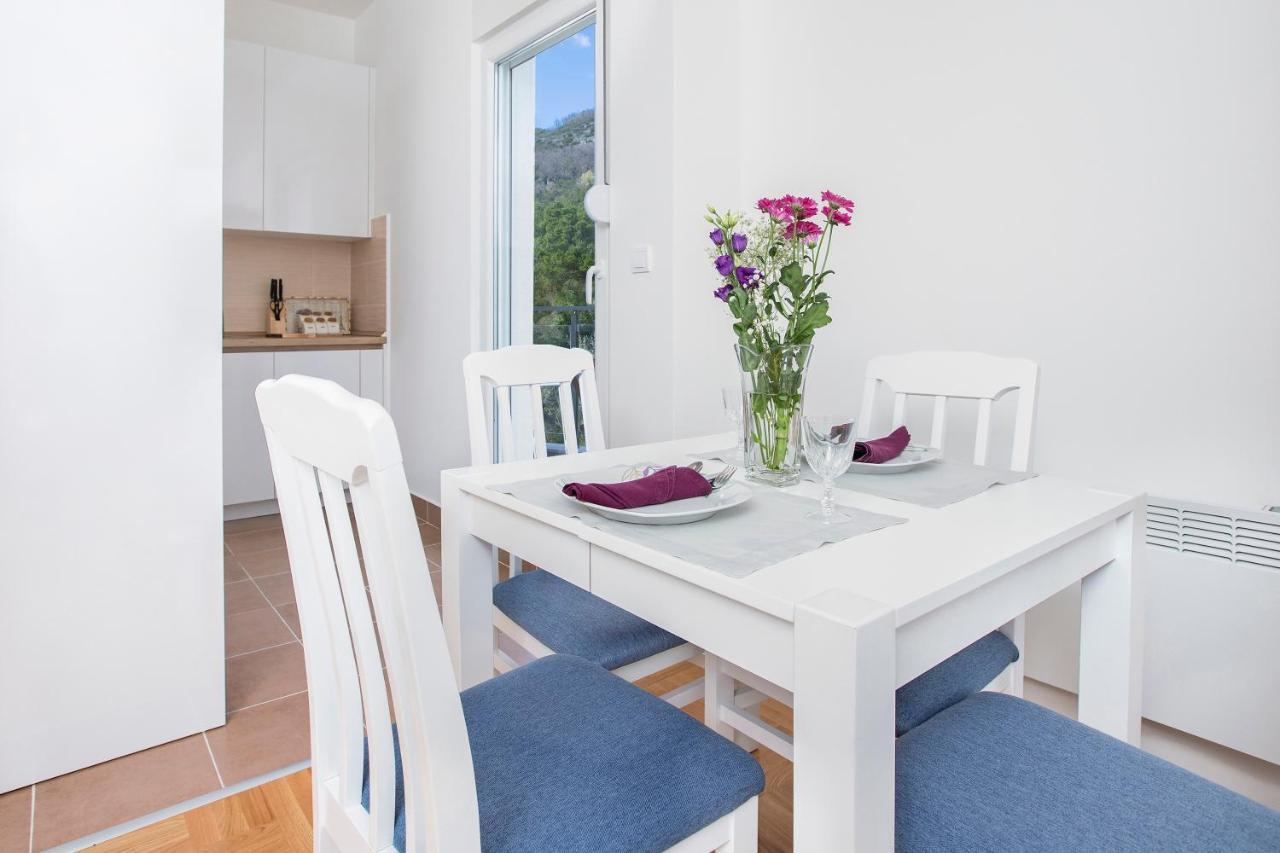 Piskalina Apartment Tivat Eksteriør billede